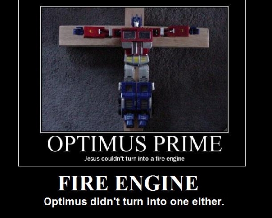 Optimus Prime turned in to a fire engine2