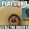 Plays Uno