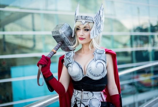 Female Thor Cosplay