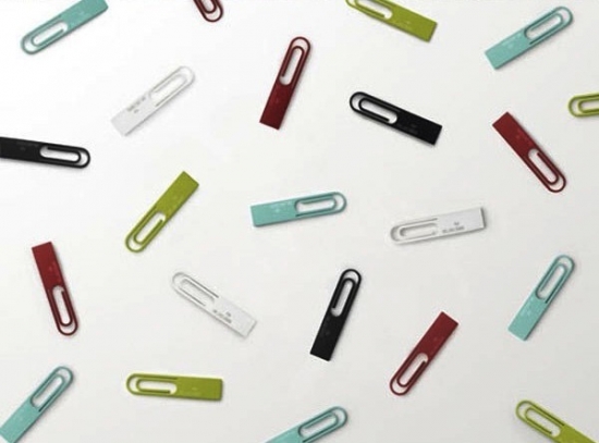 Paper clip USB drive